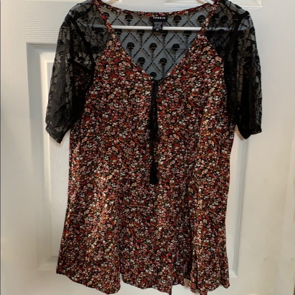 Torrid Top with lace
